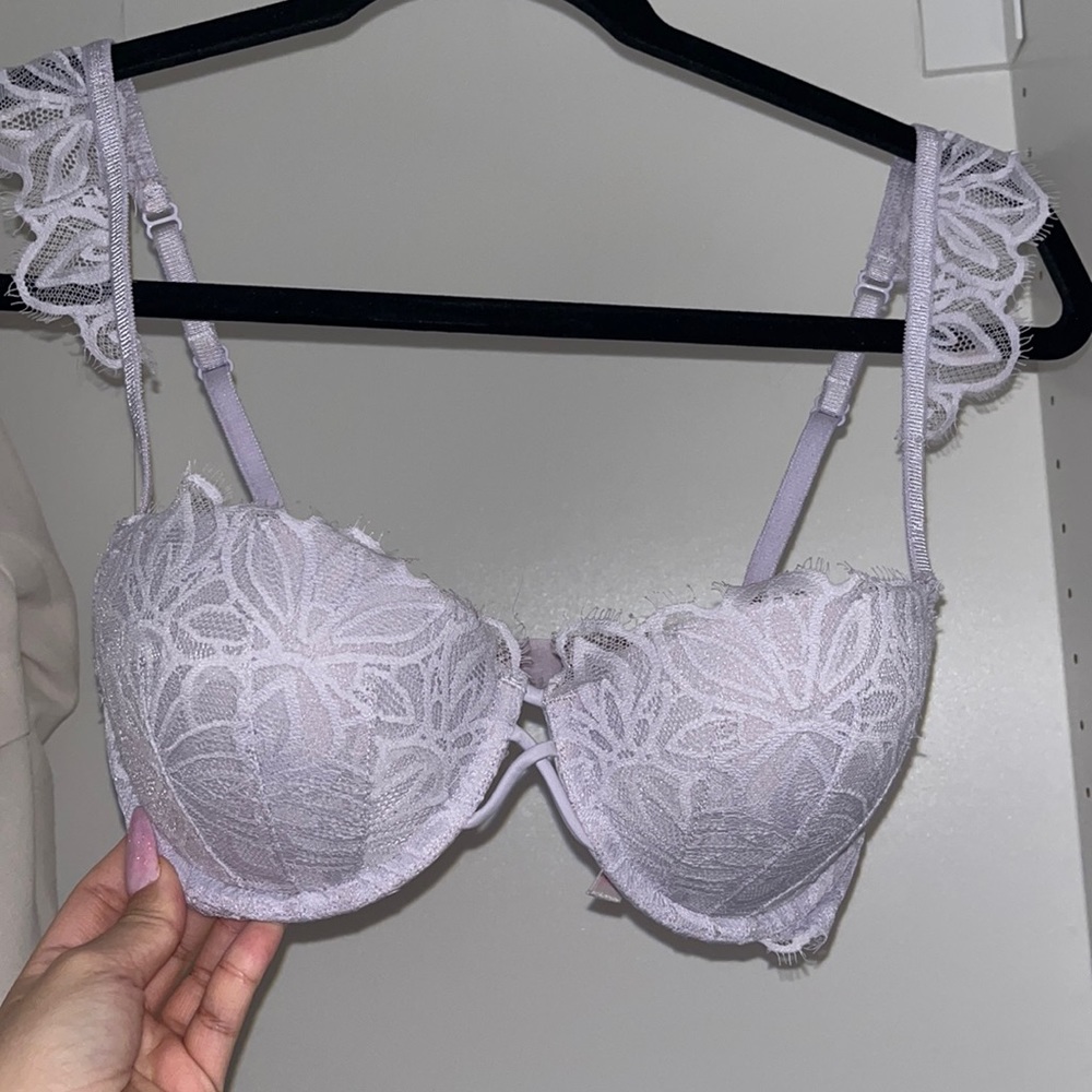 Victoria’s Secret Pink flirty purple lace strap bra and panty in M
